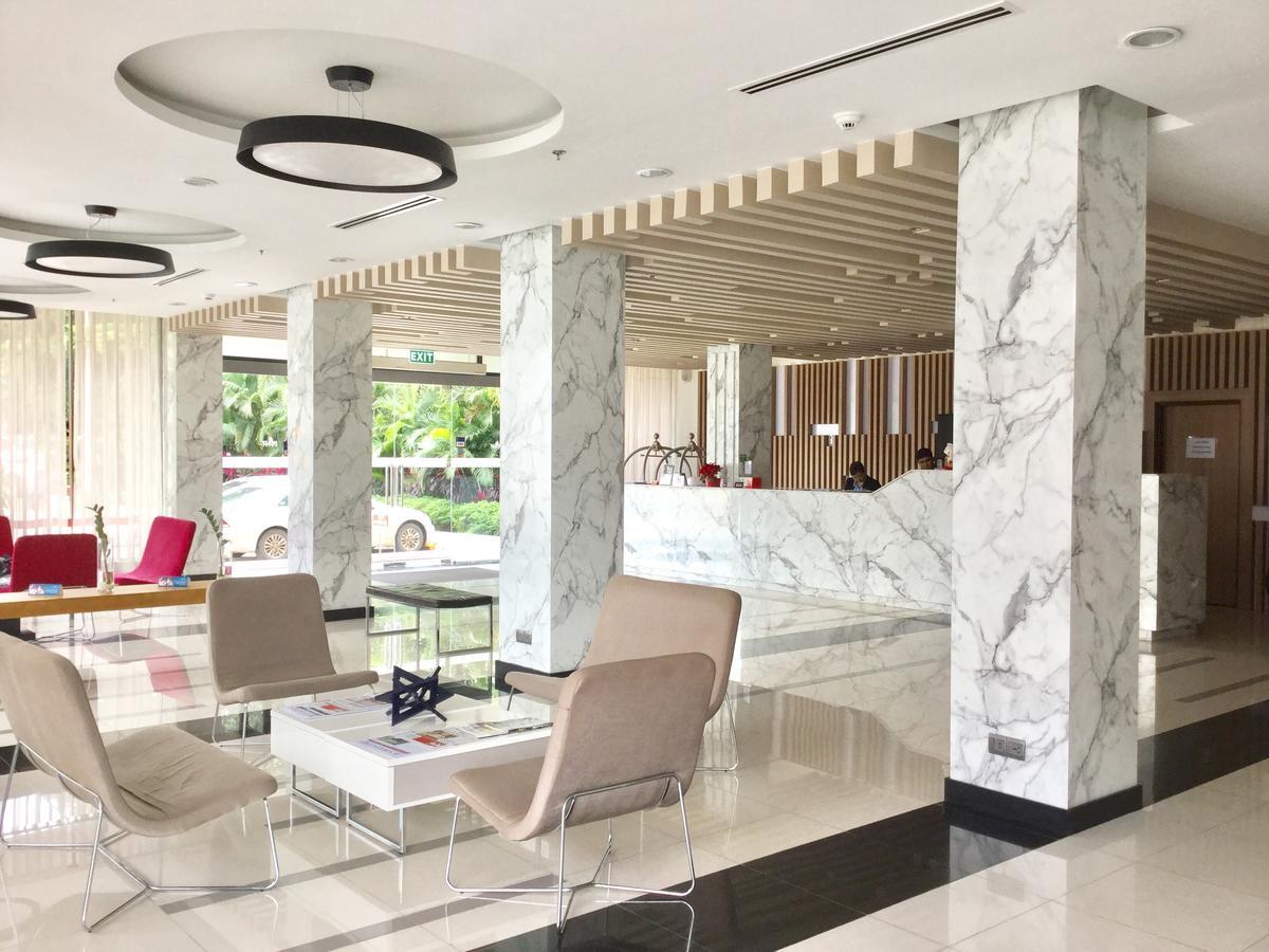 Holly Hotel Myanmar Yangon Exterior foto